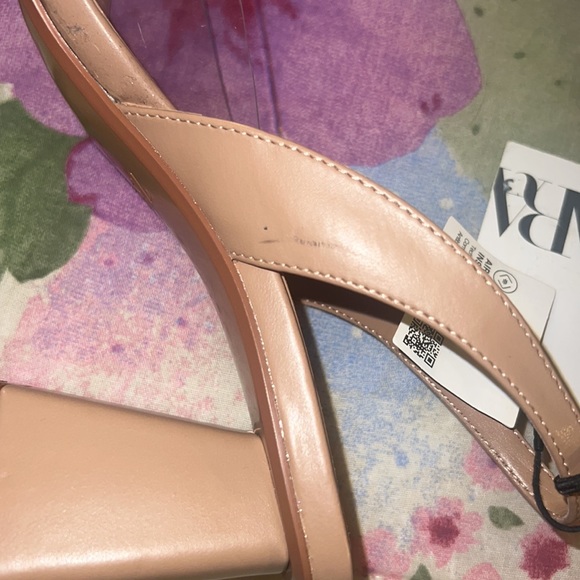 Heeled sling back clear straw textured rafia heels - Picture 8 of 8